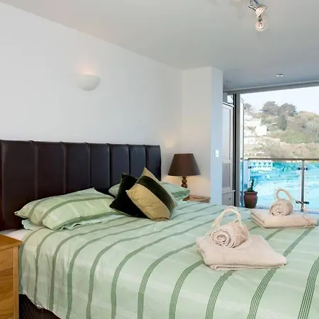 Millendreath At Westcliff - Self Catering Flat With Amazing Sea Views Villa Looe Exterior photo